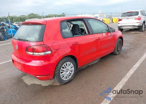 2013 Volkswagen Golf 2.5L 4-Door z USA, uszkodzony, nr VIN WVWDB7AJ5DW126823